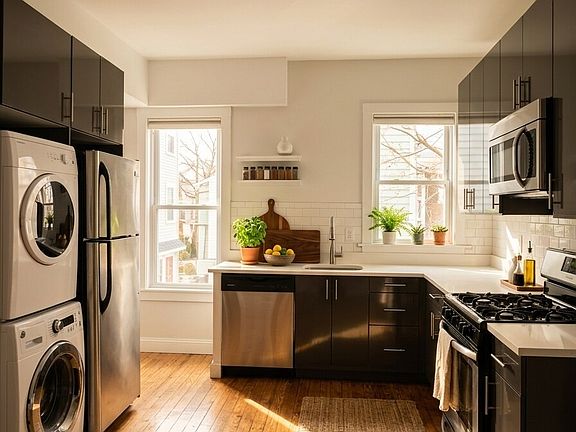 5th image of 27 Marney St #27