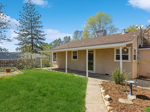 873 Hillcrest St, Placerville, CA 95667