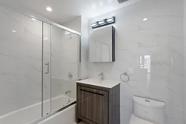 Rented by (Legacy) Elegran