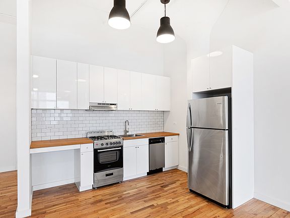 4th image of 59 Bogart St #314