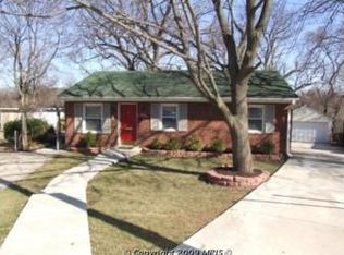 3 Lawrence Ct, Rockville, MD 20850
