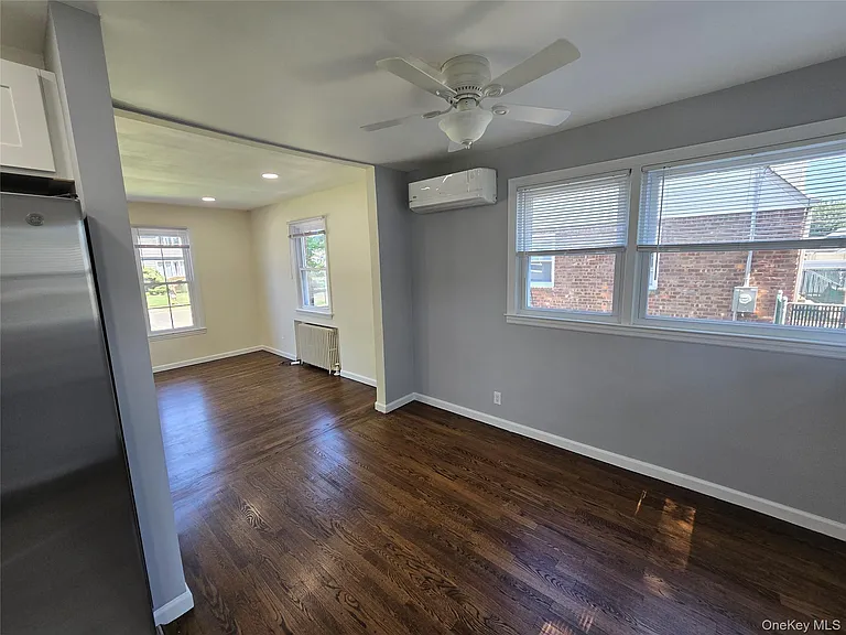 754 Park Ln S — Photo 5