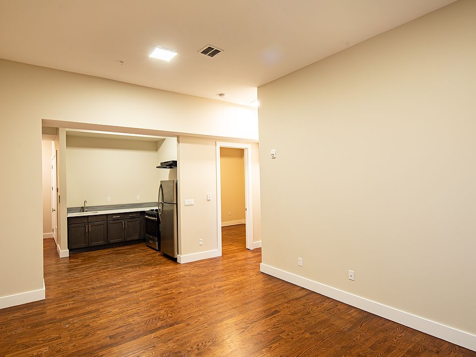 2nd image of 409 Ocean Ave #23E