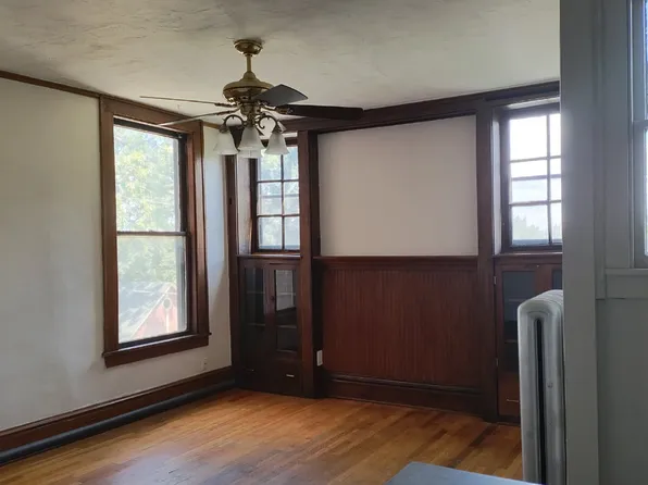 811 16th St APT 8, Des Moines, IA 50314