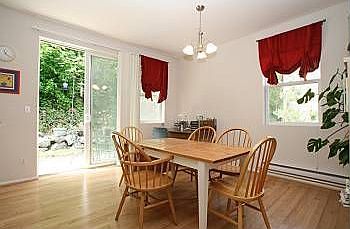 4th image of 3723 S Holly Park Dr