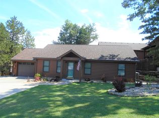 125 Whispering Pine Way, Hollister, MO 65672