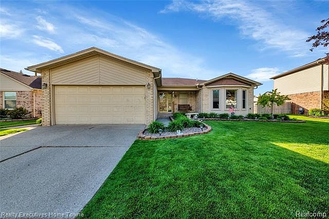 1st image of 13907 Glenrio Dr