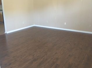 121 Garnet Dr, Nicholasville, KY 40356