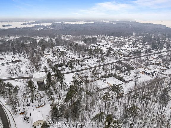 5th image of 530 Muskoka Beach Rd