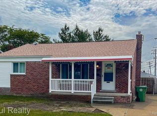 15050 Churchill St, Southgate, MI 48195