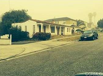2nd image of 6119 S Mansfield Ave