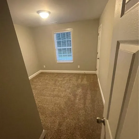 217 Willborough Ave — Photo 12