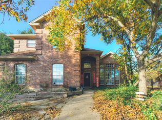 6115 Kingswood Dr, Arlington, TX 76001