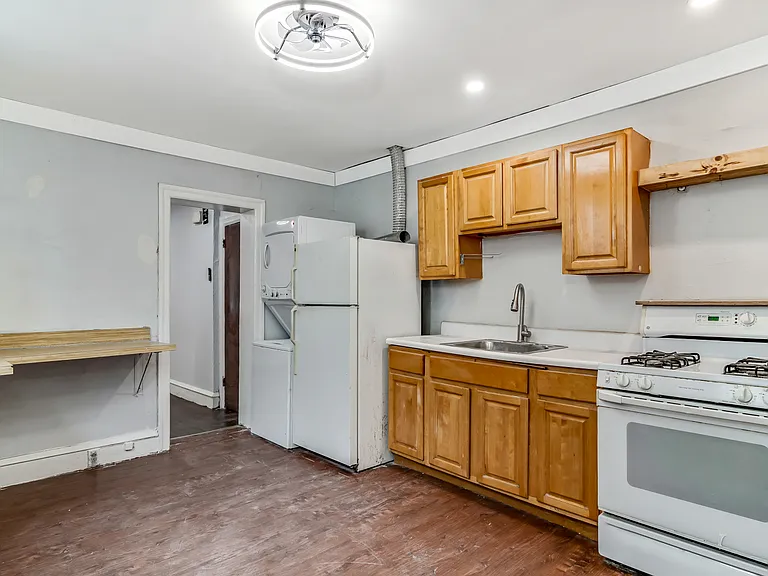 2812 Snyder Ave #1 — Photo 7