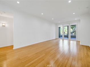 2233 Martin APT 123, Irvine, CA 92612