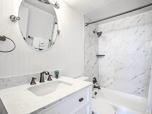 4th image of 4040 Galt Ocean Dr #231