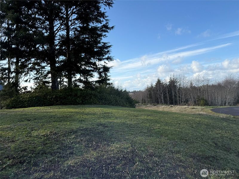 3rd image of 0 Lighthousekeepers Road