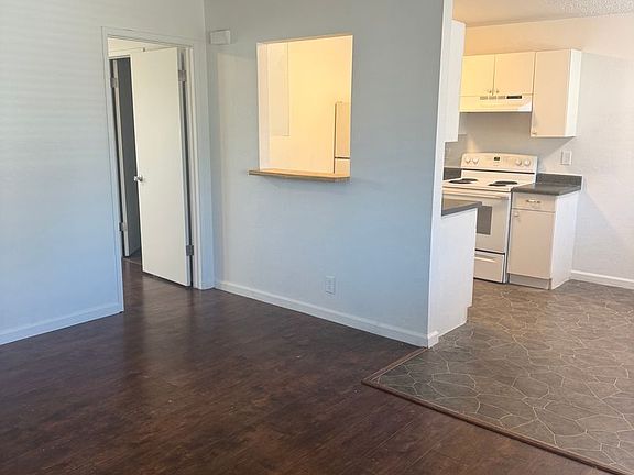 4th image of 155 Boulder Creek Ct APT F