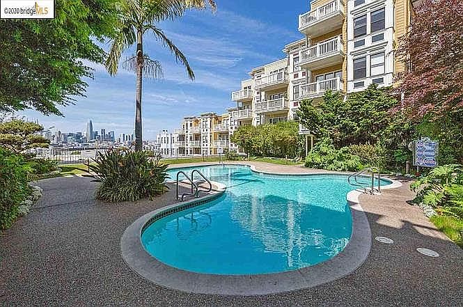 Heated pool