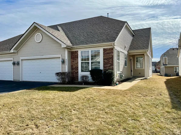 8204 Woodview Ave, Joliet, IL 60431