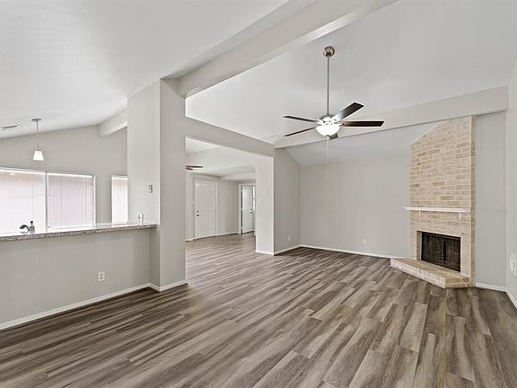 5th image of 3926 Mill Rock Cir