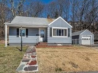 53 Den Quarry Rd, Lynn, MA 01904