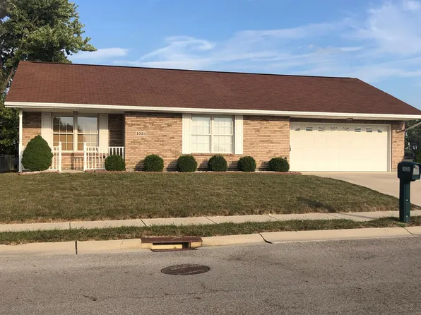 1021 Plymouth St, Piqua, OH 45356