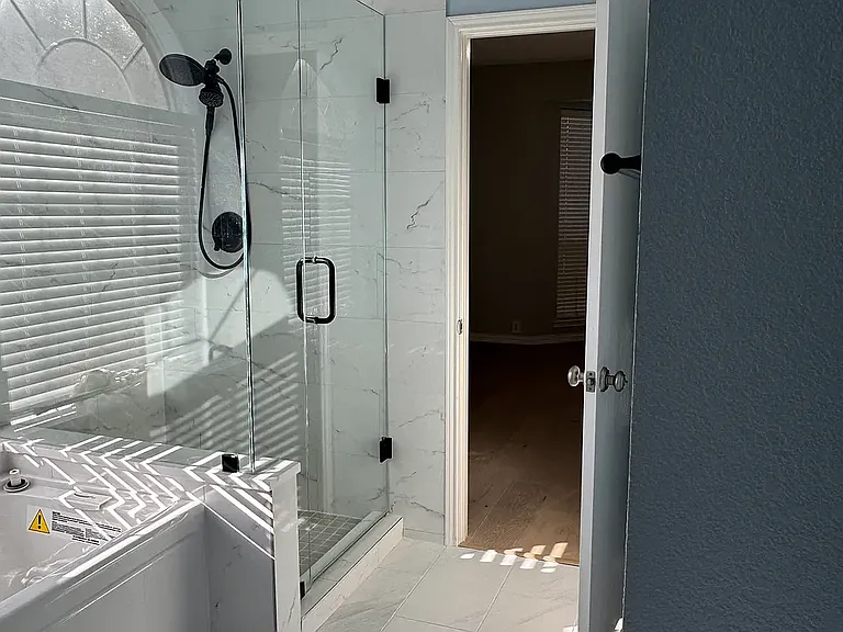 4712 Frost Hollow Dr — Photo 12