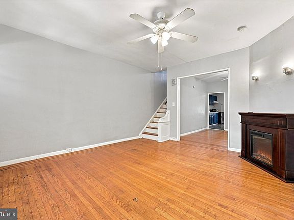 3rd image of 5714 N 20th St