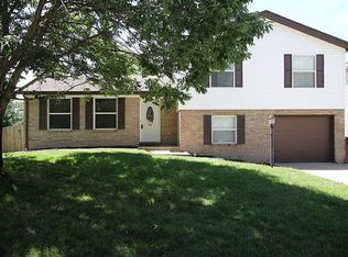 144 Rio Verde Dr, Belleville, IL 62221