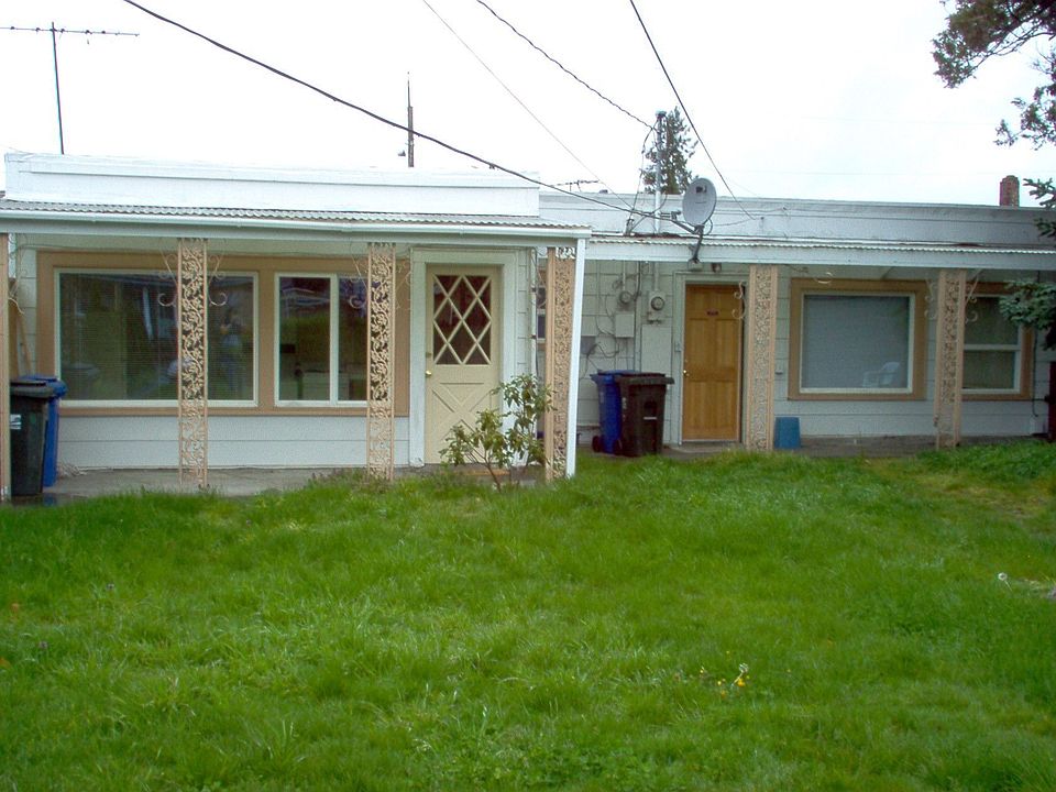5218 S Warner