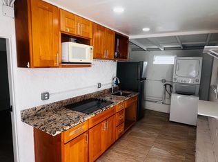 2066 9th Ave #1, Honolulu, HI 96816
