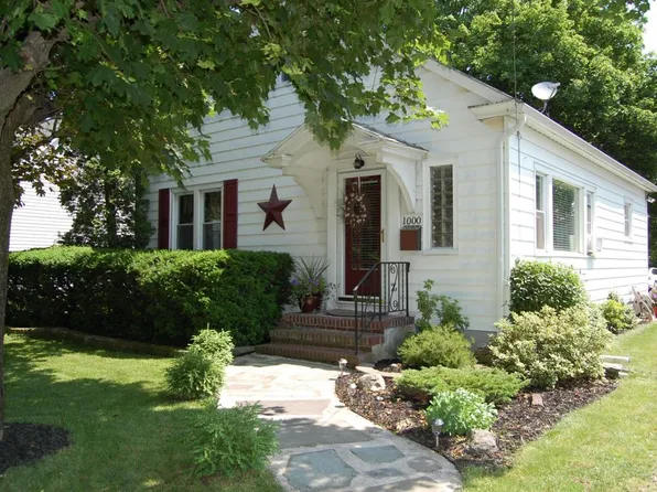 1000 Chipperfield Dr, Stroudsburg, PA 18360