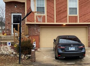 6669 Park St, Shawnee, KS 66216