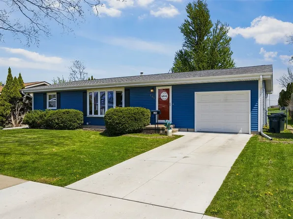 149 Harbet Ave NW, Cedar Rapids, IA 52405