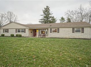 10 Gracewood Dr, Dayton, OH 45458