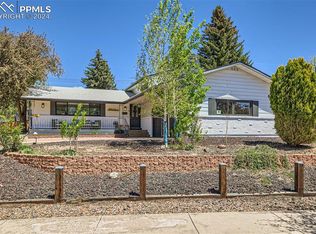 2526 Fairview Cir, Colorado Springs, CO 80909