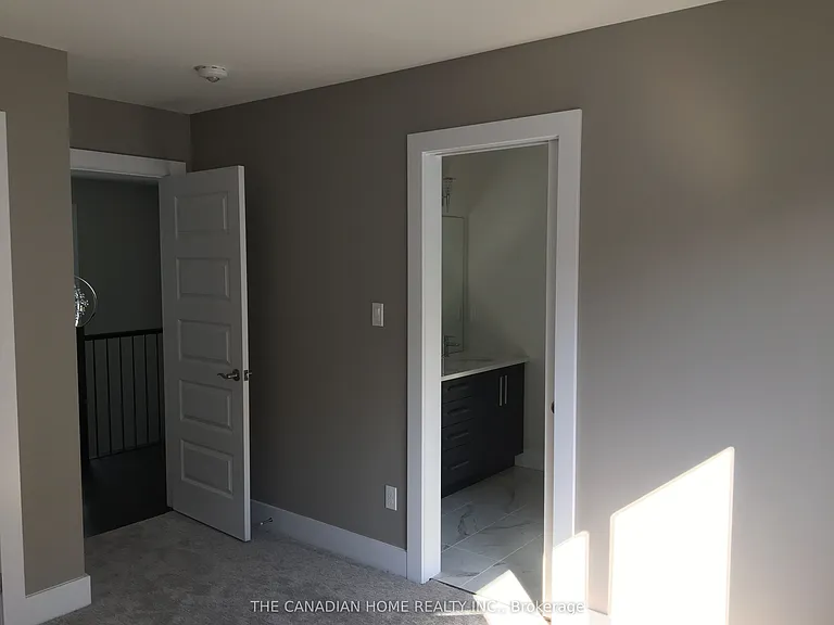 1753 Brayford Ave — Photo 22