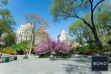 Rented by Bond New York