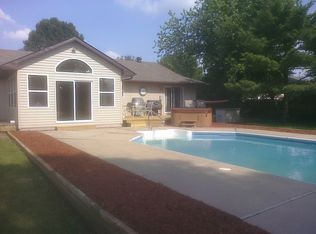 300 Ponderosa Ave, O'Fallon, IL 62269