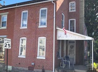 114 W Donegal St, Mount Joy, PA 17552