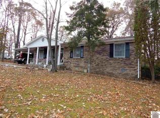 515 Magnolia Dr, Kuttawa, KY 42055