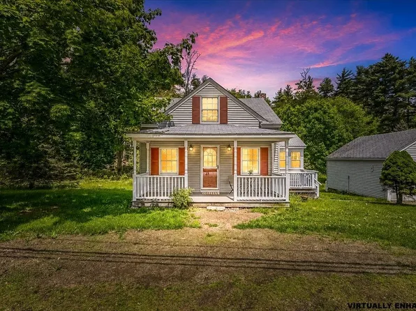 45 Old Center Road, Deerfield, NH 03037