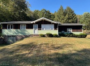 4337 Graph Rd NW, Dellroy, OH 44620