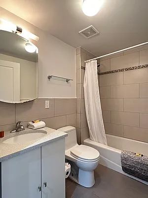 Rented by Avenues Real Estate | media 20