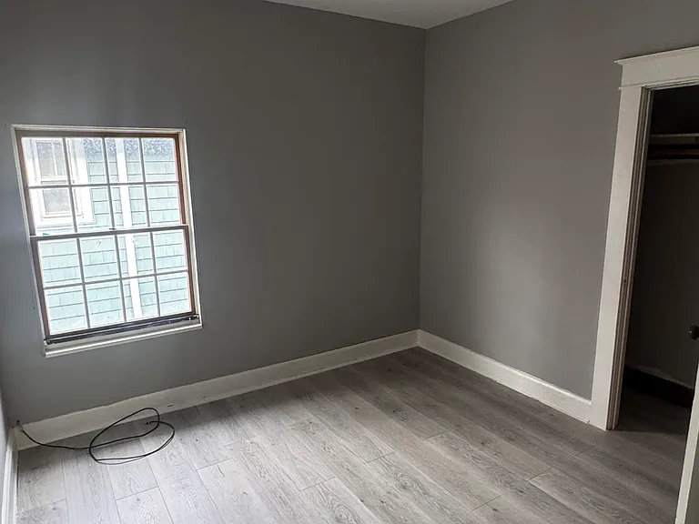 14 Linden Ave #2 — Photo 8