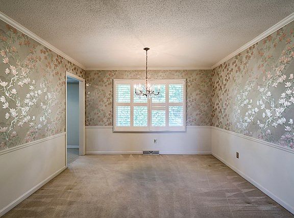 4th image of 4726 Chambers St