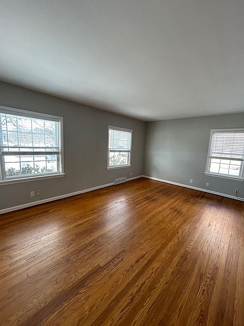 1st image of 286 Lafayette Pkwy #2