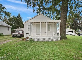 1704 McBrady St, Port Huron, MI 48060