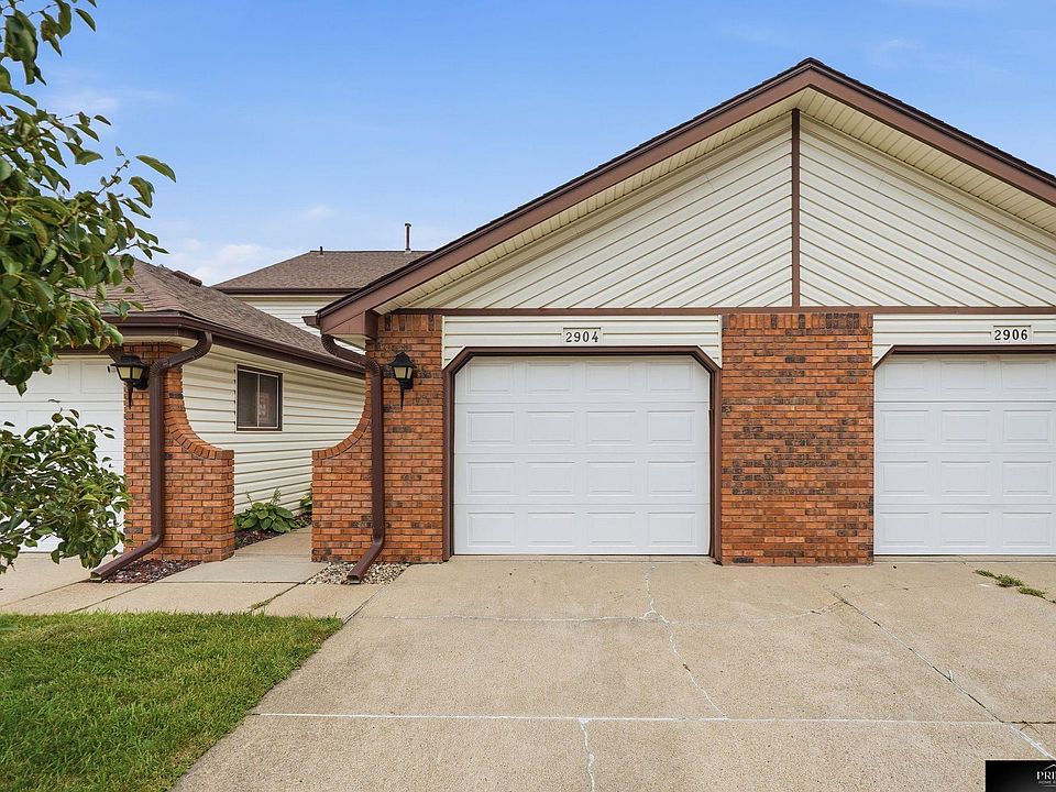 1st image of 2904 Londonshire Ct
